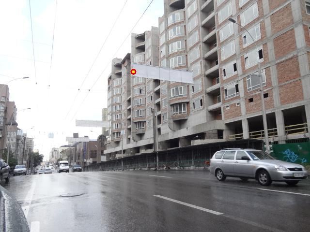 Тролл 5x1,  Горького ул. (Антоновича), 156