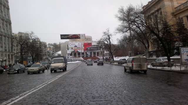Тролл 5x1,  Грушевского ул., 4
