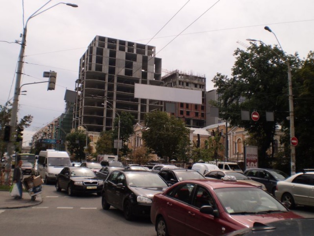 Тролл 5x1,  Большая Васильковская ул., 73