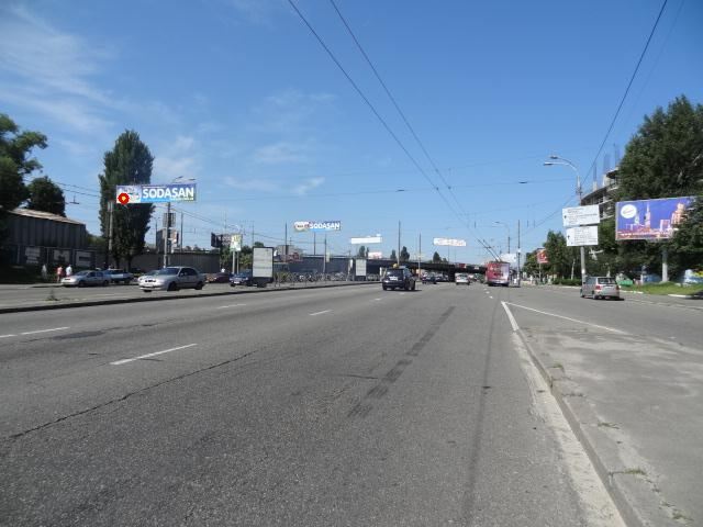 Тролл 5x1,  Московский пр., 9а