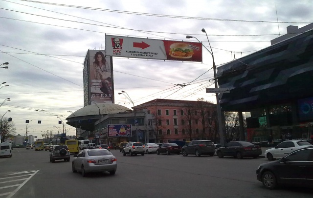 Тролл 5x1,  Горького ул. (Лыбидская пл.)