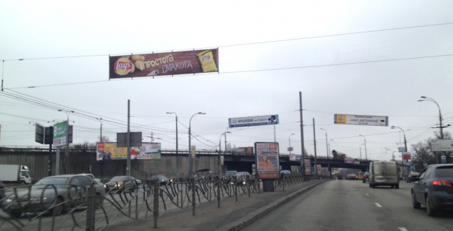Тролл 5x1,  Московский пр., 11