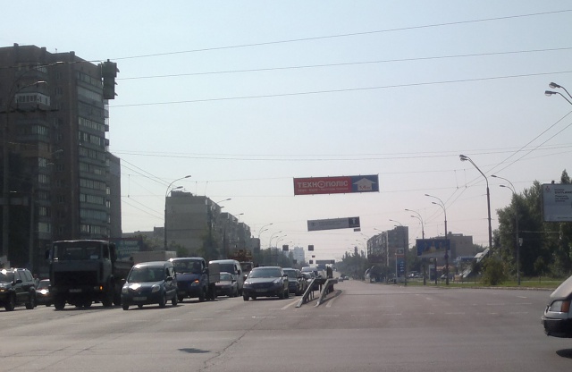 Тролл 5x1,  Перова бул., 56